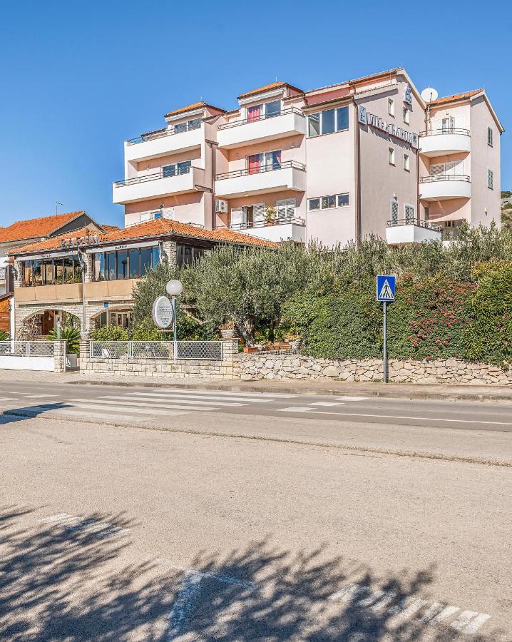 Apartmani Barun شيبينيك المظهر الخارجي الصورة